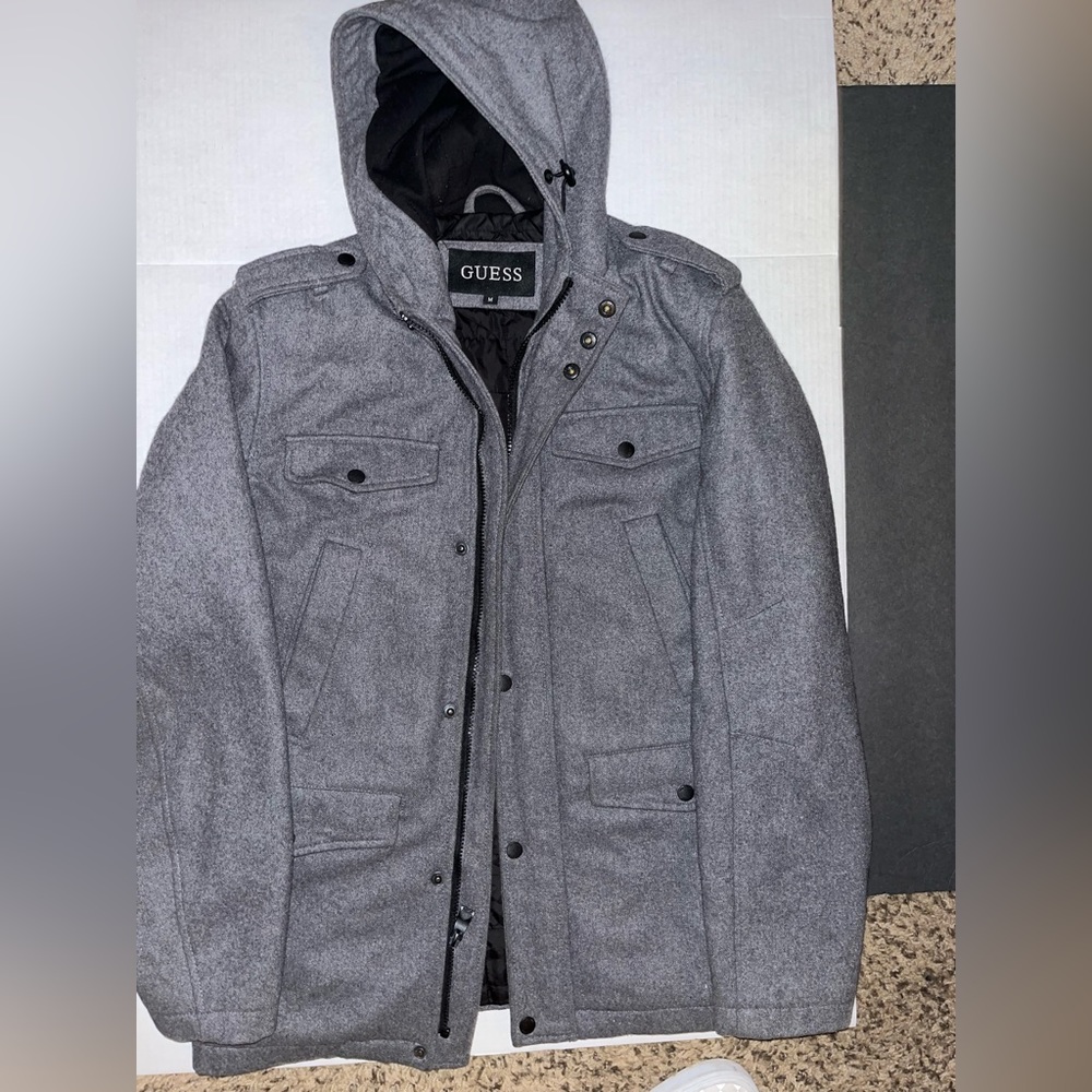 Guess men’s jacket Medium